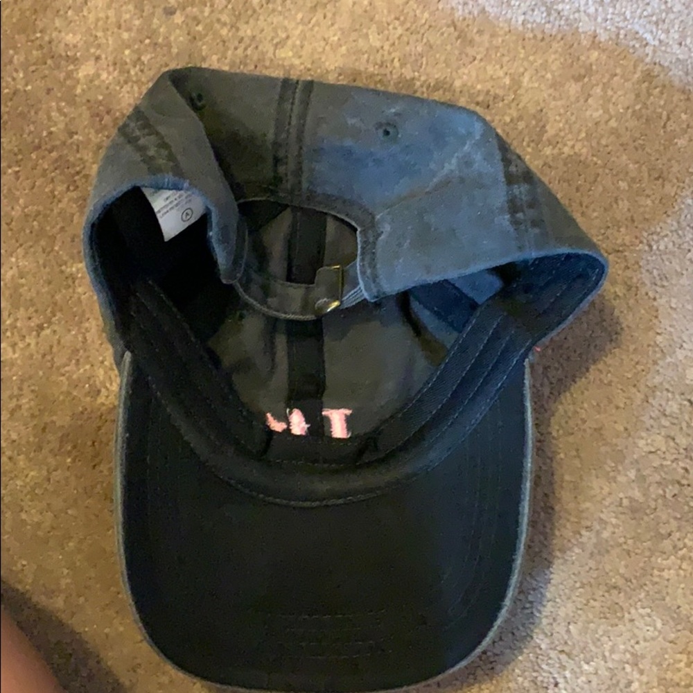 Lit hat 🔥🔥 - Picture 2 of 2